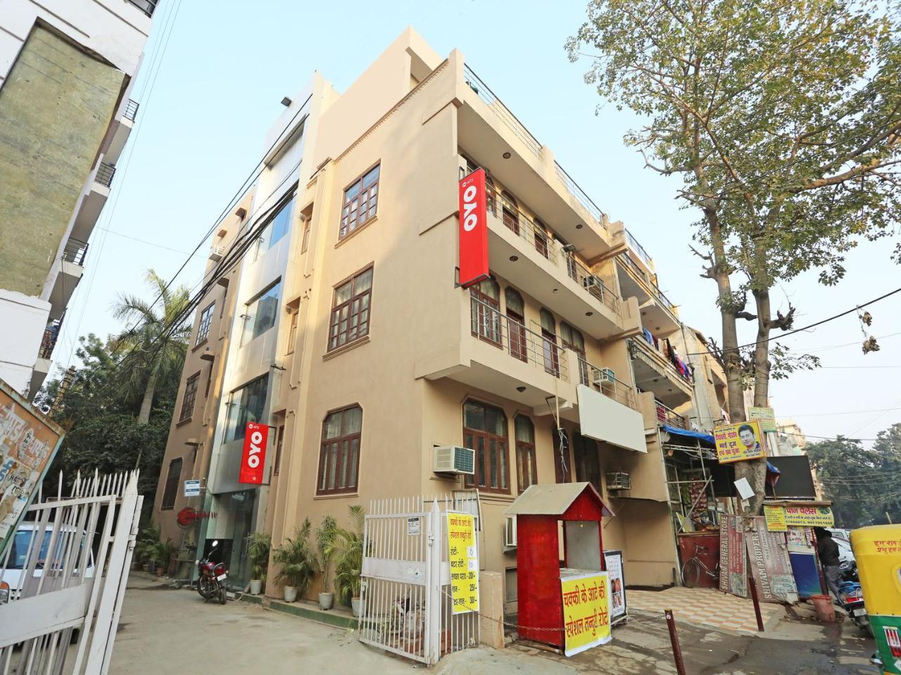 Oyo 472 Hotel Sareen Nueva Delhi Exterior foto